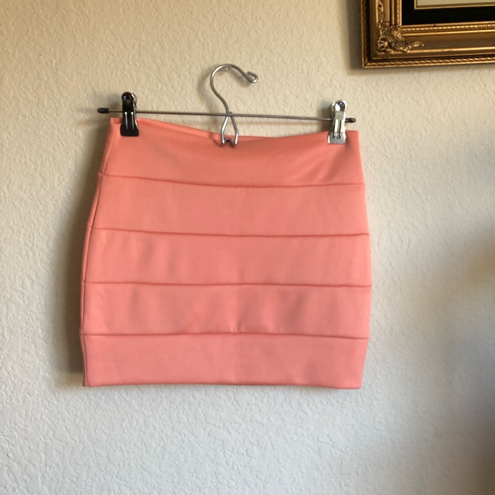 NWOT A’GACI coral bodycon skirt